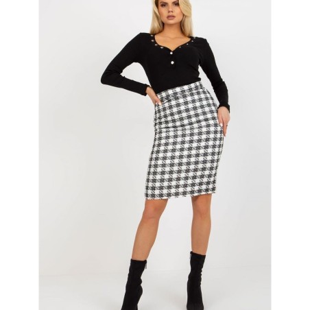 Jupe model 174978 Lakerta